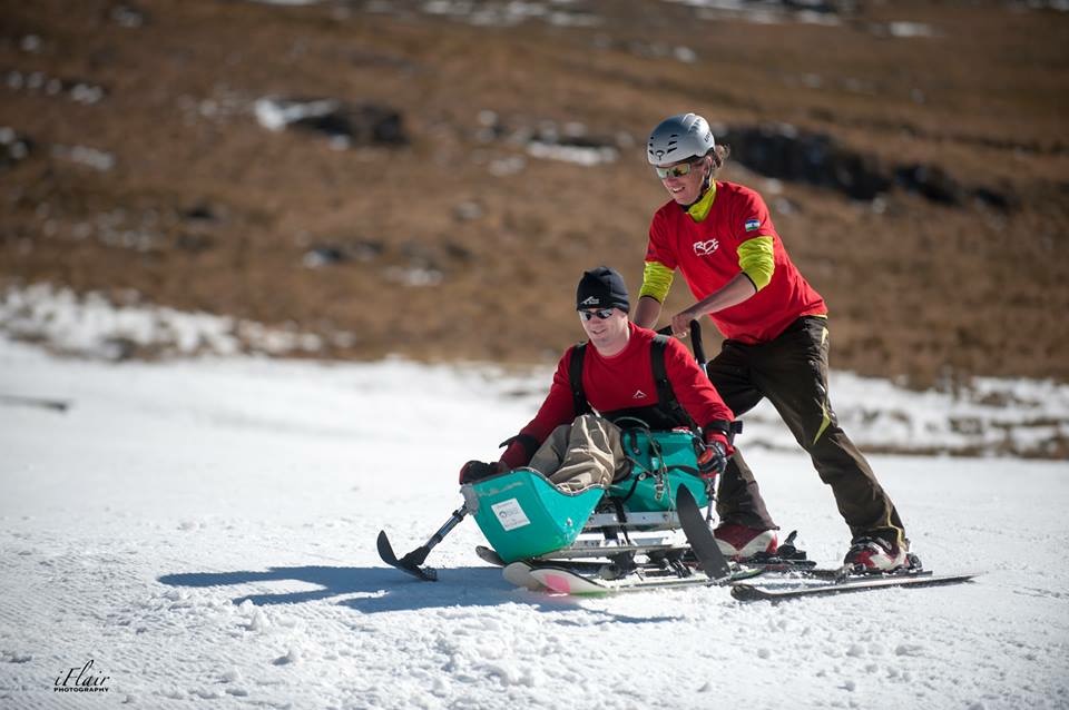 Adaptive skiing